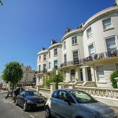 Brunswick Bijou - By Brighton Holiday Lets Luaran gambar